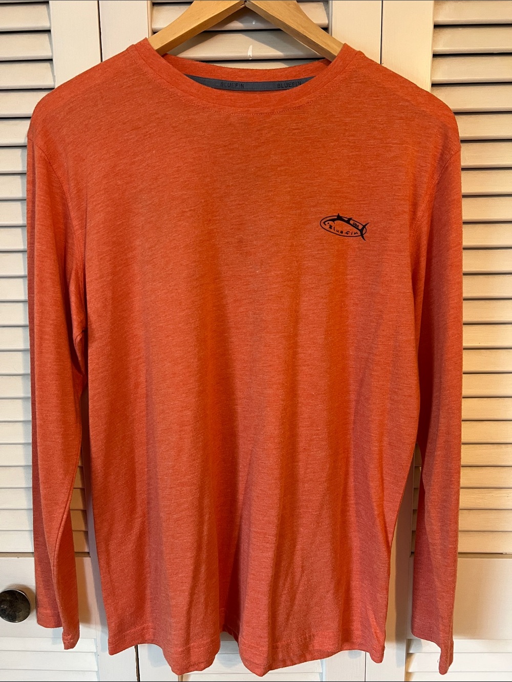 Bluefin USA CB’s Saltwater Outfitters Siesta Key, FL long sleeve tee.